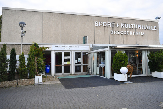 Die Hans-Jürgen Portmann-Halle in Wiesbaden-Breckenheim wird ab 2023 generalsaniert.