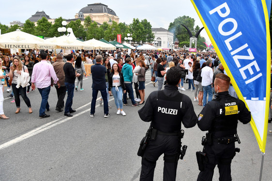 Hohe Sicherheitsstandards für das Theatrium 2019. Polizei, Stadt Wiesbaden und alle anderen Sicherheitskräfte sind gut Vorbereitet.