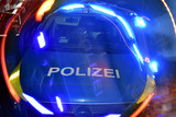 Drei Jugendliche zogen in der Nacht zum Sonntag durch die Bierstadter Straße in Wiesbaden und beschädigten mehrere Fahrzeuge. Die Polizei konnte zwei Täter festnehmen.