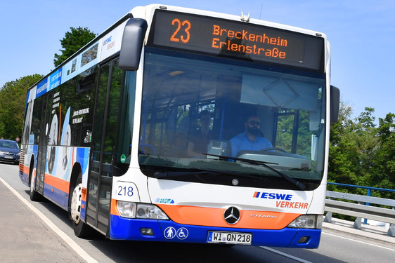 Umleitung der Buslinie 23 auf dem Freudenberg zwischen Dotzheim und Schierstein.