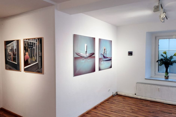 Arbeiten von Sabine Steimer, Anke Rohde und Herbert Lammers in der Galerie Anke Rohde in Wiesbaden-Schierstein