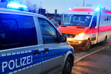 Am Sonntagnachmittag ereignete sich in Wiesbaden-Bierstadt eine Verkehrsunfallflucht mit einem verletzten Kind, in deren Folge die Polizei nun Zeuginnen und Zeugen sucht.