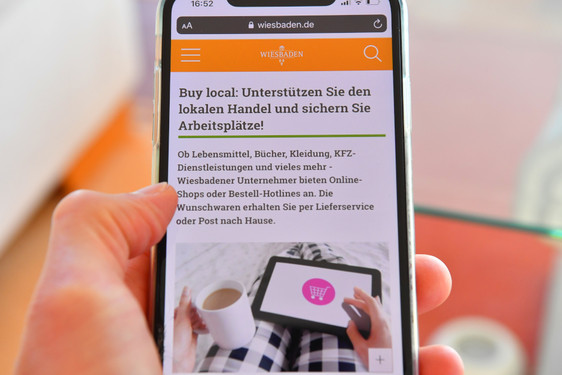 Die Stadt Wiesbaden unterstützt lokale Unternehmen online.