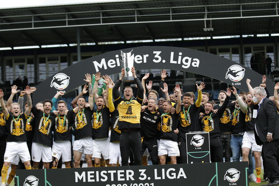 SV Wehen Wiesbaden empfing zum Saisonabschluss Dynamo Dresden in der BRITA Arena