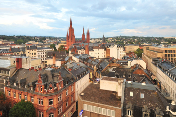 Blick über Wiesbaden.