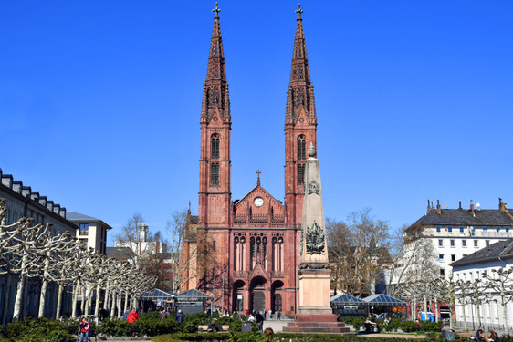 St. Bonifatius, eine der drei katholischen Innenstadtpfarreien in Wiesbaden