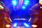 Fahrerin begeht alkoholisiert Sachbeschädigungen an dem Wagen ihres Ex-Freundes in der Nacht zum Donnerstag in Wiesbaden-Erbenheim.