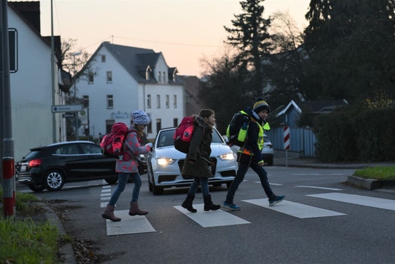 Am Montag geht in Wiesbaden die Schule wieder los. Der ADAC appelliert an alle Autofahrenden sich besonders auf die Erstklässler einzustellen und Rücksicht zu nehmen.