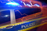 In der Nacht von Donnerstag auf Freitag wurde ein geparktes Auto in Wiesbaden stark zerkratzt.