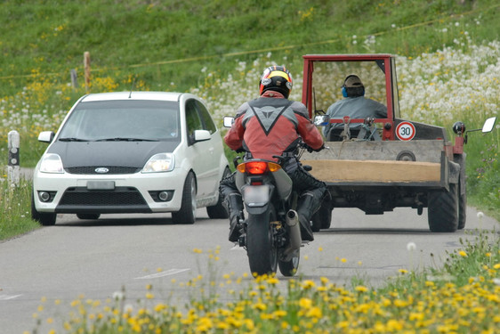 Polizei kontrolliert verstärkt Motorradfahrer am Osterwochenende
