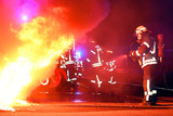 Motorrad steht in der Nacht zum Dienstag im Wiesbadener Stadtteil Kastel in Flammen. Die alarmierte Feuerwehr löschte die Flammen.