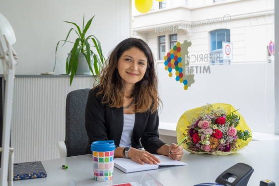 Adriana Shaw ist die neue Quartiersmanagerin in Wiesbaden-Biebrich.