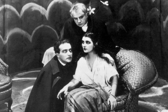 Wiesbadenaktuell Das Cabinet Des Dr Caligari Im Caligari