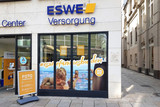 300 mal 20 Euro: diesen Wert verlost die ESWE in Form von Einkaufsgutscheinen. Teilnehmen kann jeder Erwachsene. Es muss einfach nur ein Foto geschossen werden, was zeigt, warum Wiesbaden toll ist.