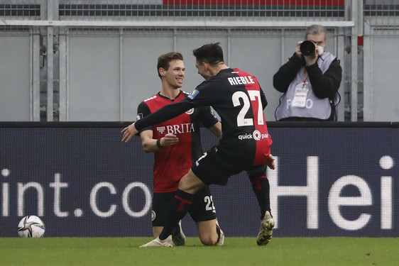 SV Wehen Wiesbaden empfing zum Jahresabschluss die zweite Mannschaft des SC Freiburg