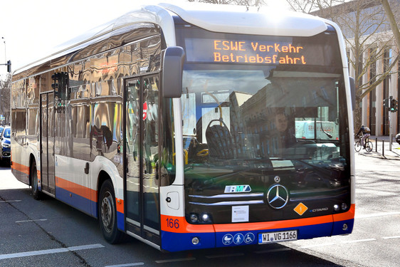 ESWE Verkehr sucht zusätzliche Stellplätze in der Nähe des Hauptbahnhofs Wiesbaden.