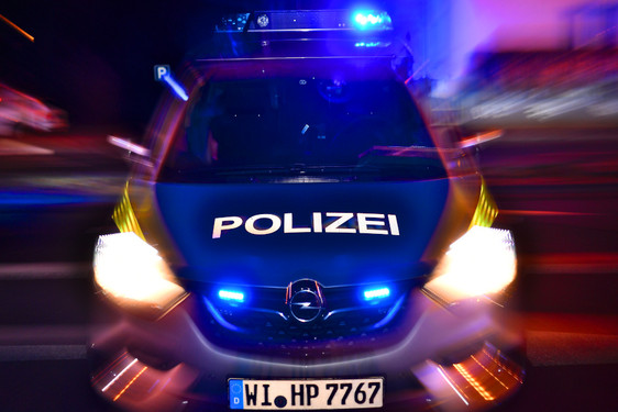 Unbekannte haben mehrere Pkw in Wiesbaden beschädigt