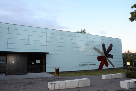 Das Competence & Career Center der Hochschule RheinMain in Wiesbaden sein 20-jähriges Bestehen.