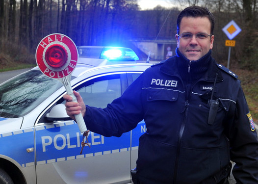 Verkehrskontrolle der Polizei in Wiesbaden