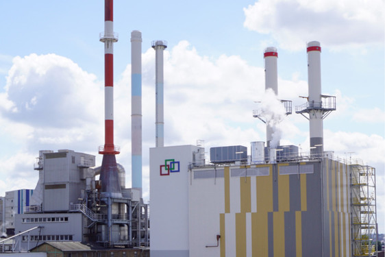 InfraServ Wiesbaden konnte am Donnerstag, 1. Juli, das neue Gas- und Dampfturbinen-Kraftwerk im Industriepark Kalle-Albert ans Netz schalten. Das Projekt konnte pünktlich und zu den vorveranschlagten Kosten fertiggestellt werden.