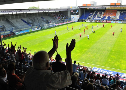 Die Vorfreude auf die Drittliga-Saison 2017/2018 kann bei Fans und den Spielern des SV Wehen Wiesbaden beginne. Die Termine stehen fest.