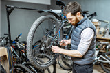 Auch 2024 gibt es wieder Kurse zur Fahrradreparatur und -wartung vom Umweltladen Wiesbaden in Verbindung mit “der Radler“, BauHaus Werkstätten.