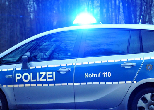 Pkw-Einbrecher beobachtet und von der Polizei in Dotzheim festgenommen.