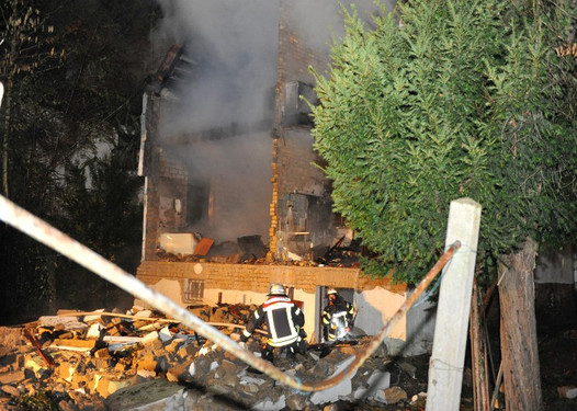 Explosion in einem Einfamilienhaus in der Flensburger Straße in Kastel