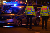 Die Polizei Wiesbaden war zwischen Dienstag und Mittwoch mit einer Fußstreife in der  Innenstadt unterwegs. Dabei wurde ein Mann mit Messern und Drogen entdeckt und illegaler Sperrmüll.