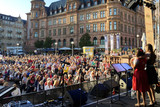 Das Stadtfest lädt am Samstag, 23. September, wieder zur Aktion "Wiesbaden singt!" ein.