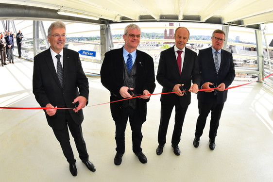 Das neue Coulinparkhaus in der Wiesbadener Innenstadt wurde am Donnerstag offiziell eröffnet.