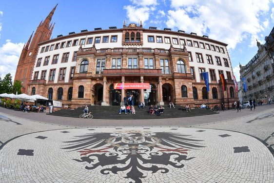 In der letzten Juni-Woche tagen mehrere Ausschüsse der Wiesbadener Stadtverordnetenversammlung in öffentlicher Sitzung im Rathaus.
