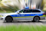 Am Dienstag, 19. März, entzog sich ein Motorradfahrer einer Kontrolle der Polizei in Wiesbaden und fuhr anschließend straßenverkehrsgefährdend durch den Innenstadtbereich.
