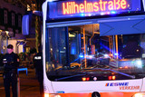 ESWE-Bus durch Steinwurf am Ostersamstag in Wiesbaden beschädigt.