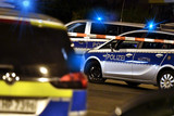 Ein Mann schoss am Samstagabend in Wiesbaden aus einem Fenster mit einer Schreckschusswaffe. Es kam zu einem Polizeieinsatz.