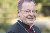 Der Limburger Bischof Georg Bätzing besucht die Gemeinde St. Peter und Paul kommende Woche. Von Donnerstag, 10. Juni, bis einschließlich Sonntag, 13. Juni, ist ein buntes Rahmenprogramm angekündigt. Auch finden teilweise Präsenzveranstaltungenen statt.