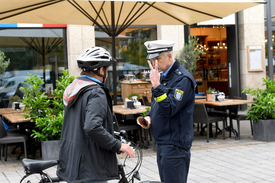 Schwerpunktaktion "Schwächere Verkehrsteilnehmer": Fahrradkontrollen in Wiesbaden und der Region.