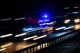 Steinewerfer auf der A66 bei Wiesbaden-Nordenstadt am Mittwochabend. Zwei Autos wurden geftoffen. Die Polizei sucht Zeugen.