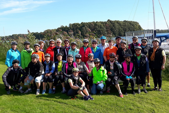 Bezirkslandfrauen auf mehrtägiger Radtour im Spreewald