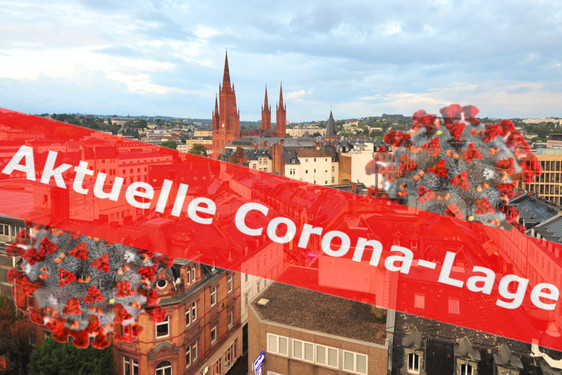 Stark steigende Corona-Fallzahlen in Wiesbaden am Donnerstag (15. Oktober). Die Stadt steht kurz vor der roten Eskalationsstufe.