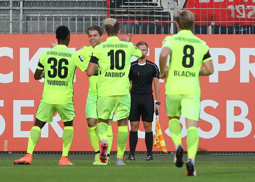 Zwei Müller-Tore beim Auswärtserfolg in Mainz