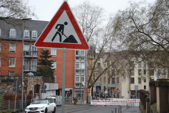 In der Coulinstraße werden die Kanalerneuerungsarbeiten fortgesetzt.