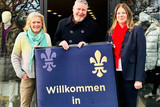 City-Management startet Sympathie-Aktion mit den Innenstadthändlern in Wiesbaden: „Wir rollen den blauen Teppich für Sie aus“
