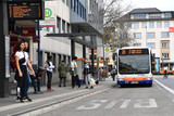 Die Streichung von 35.000 Busfahrten wird sich in Wiesbaden besonders an Sonntagen, nachts und in den Vororten bemerkbar machen