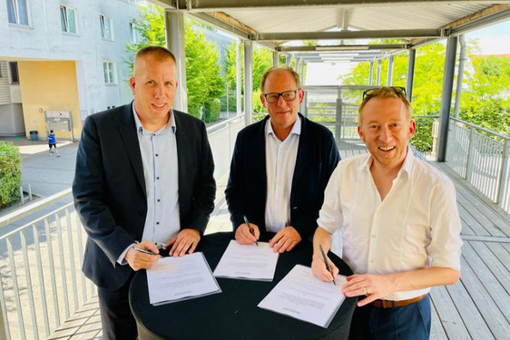 Die Stadt Wiesbaden hat den Kooperationsvertrag mit GWW und Nassauischer Heimstätte erneuert, um die künftige Finanzierung des Jugendpavillons Krautgärten zu regeln.