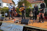 Die Folkgruppe Tinkers Coin ist zu Gast in Kastel.