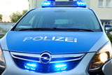 Am Montagabend wurden zwei Ladendiebe in einer Drogerie in Wiesbaden erwischt. Anschließend wurde sie rabiat.