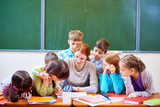 An Wiesbadens Grundschulen wird die Ganztagsbetreuung eingeführt, da künftig auch ein Rechtsanspruch besteht.