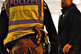 Am Dienstag, 11. Oktober, fand in Hessen der fünfte länderübergreifende Sicherheitstag mit mehr als 1.000 Einsatzkräften statt. Laut dem Landeskriminalamt in Wiesbaden wird die Sicherheitslage in Hessen von Jahr zu Jahr signifikant besser.
