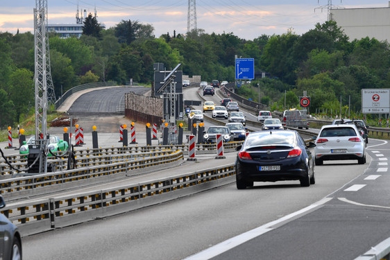 Die Abbrucharbeiten der Salzbachtalbrücke auf der A66 verzögern sich